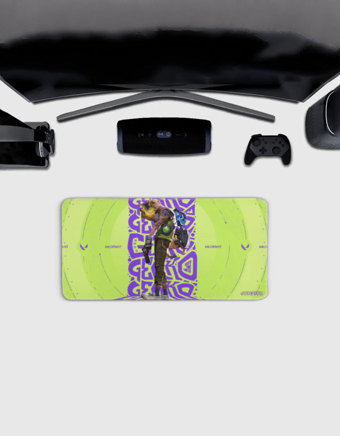 Front_1_c_1119.jpg